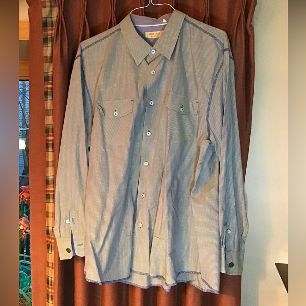 NWOT True Grit Long Sleeve casual Button Down Shirt in XL
